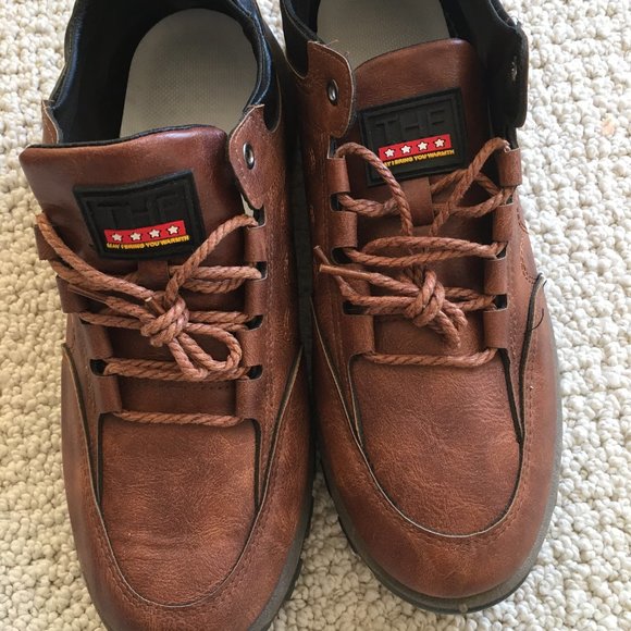 Casual Shoes - Picture 2 of 5